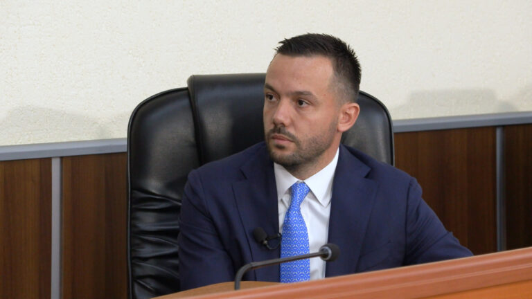 Tahiri pas vendimit të Qeverisë për Specialen: UÇK-ja duhet të na bashkojë – pa kalkulime politike e interesa të ngushta